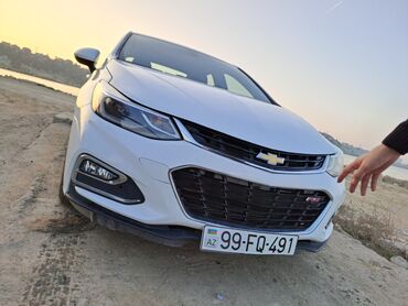 Chevrolet: Chevrolet Cruze: 1.4 l | 2017 il 136500 km Sedan — 25