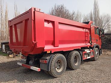 Грузовики: Грузовик, Howo, Б/у at lalafo.kg — 2 Грузовики: Грузовик, Howo, Б/у — 2