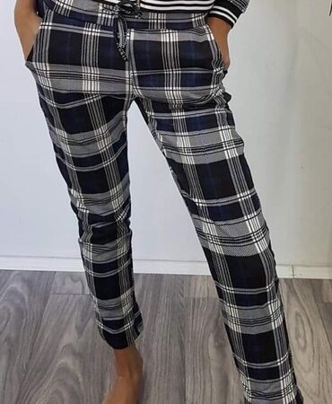 Pantalone: 1 kom 1700
2 kom 2500 — 2