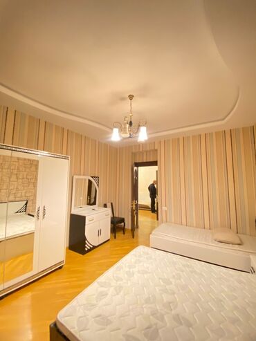 Uzunmüddətli kirayə mənzillər: Yaşayışa tam hazır vəziyyətdə 4 otaqlı 170kvm mənzil icarəyə -da lalafo.az — 10 Uzunmüddətli kirayə mənzillər: Yaşayışa tam hazır vəziyyətdə 4 otaqlı 170kvm mənzil icarəyə — 10