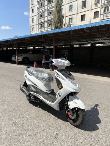 купить мотоцикл китайский: Скутер Новый