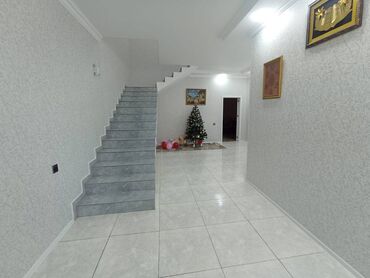Həyət evləri və villaların satışı: Bakıxanov qəs. 5 otaqlı, 211 kv. m, Orta təmir — 14