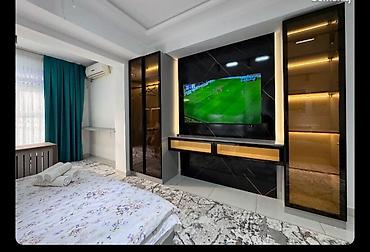 Посуточная аренда квартир: 1 комната, Душевая кабина, Постельное белье, Кондиционер — 1