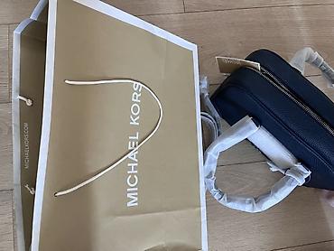 kipling monkey: Michael Kors Thompson Medium Duffle Satchel Michael Kors Thompson — — 5