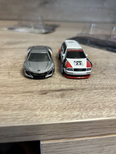 2107 modeli: Hot Wheels Premium modelləri. Maşınların heç bir zədəsi yoxdur. Audi