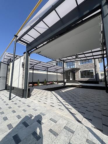 срочно дом продаю: 5 комнат, 150 м², 3 соток, Бишкек, Учкун мкр Собственник — 1