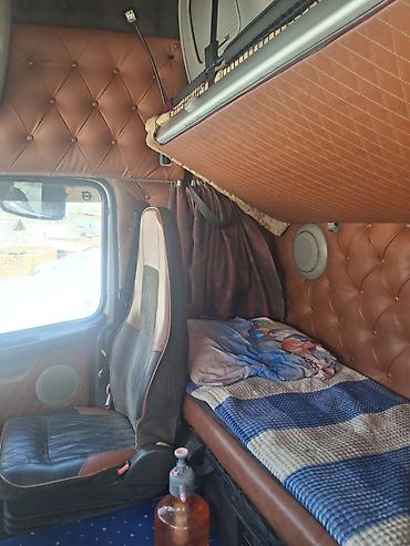 Тягачи: Тягач, Volvo, Тентованный — 7