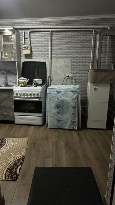 Долгосрочная аренда домов: 11 м², 1 комната, Парковка, Забор, огорожен