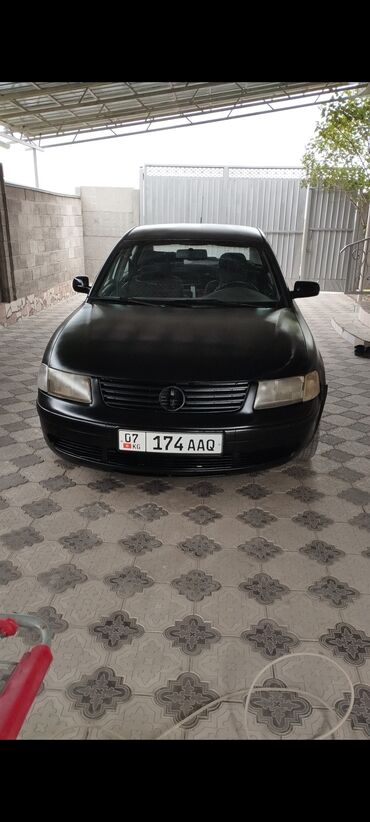 пасат 6: Volkswagen Passat: 1998 г., 1.6 л, Механика, Бензин, Седан