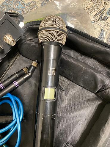 Вокальные микрофоны: Дистанционный микрофон Electro-Voice Model R 300 receiver Band C — 4