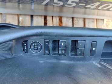 блок предохранителей: Блок управления стеклами Hyundai Sonata 2014 перед. лев. (б/у) хюндай