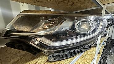 Фара передняя левая для автомобиля VAG-семейства (визуально — под