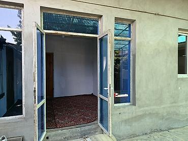 гараж петрока: Продается одноэтажный дом с закрытым двором и просторной крытой — 10