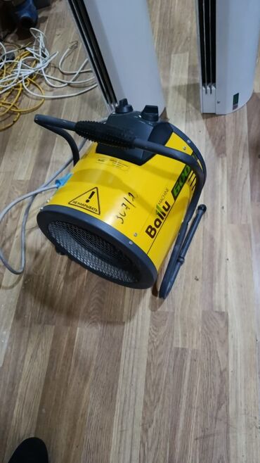 насос для котла: Жылуулук пушкасы Ballu, Электрдик, 2000 Вт ашык, Температураны жөндөө