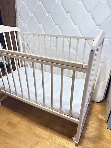 bambuk dosek: Taxta uşaq beşiyi Uşaq beşiyi HAPPYBaby-dən alınıb. Vəziyyəti — 1