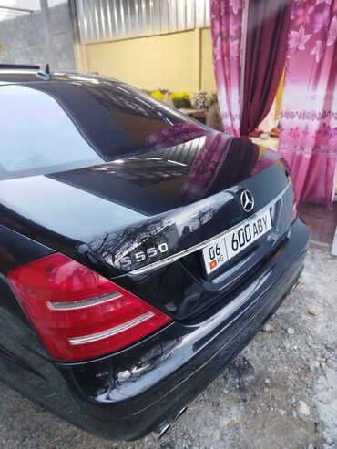 мерседес w204 цена бишкек: Mercedes-Benz S-Class S550 (W221), черный седан бизнес-класса. Кузов