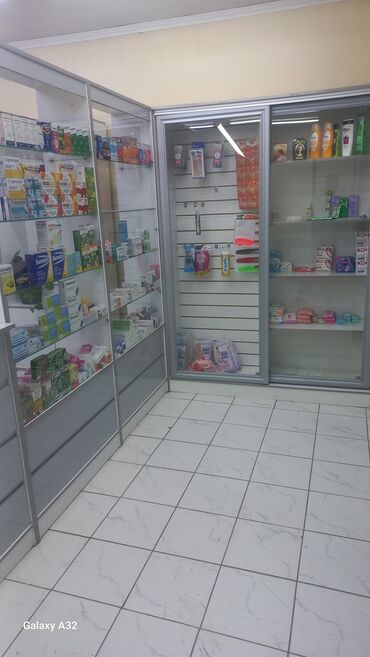 Другое оборудование для бизнеса: Ушулар сатылат аптека же магазинге өтө сонун болот. Ушул местаны