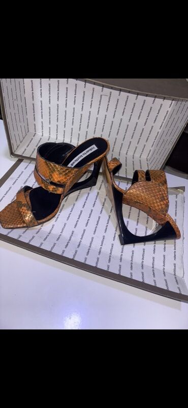 ravne sandale sa zatvorenim prstima: Sandals, 36