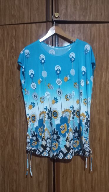 женская футболка вышиванка: Футболка, Оверсайз, Трикотаж, Б/у, 4XL (EU 48)