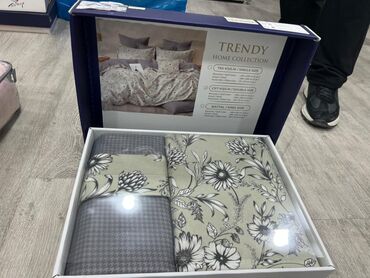 Pastel dəstləri: Böyüklər üçün Bir nəfərlik Satin Pastel dəsti — 18