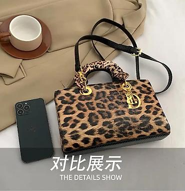 Toy aksesuarları: 2026 New collection Əldə qalan rənglər 📍Qiymət 42 Azn 📍Ölçülər 25x15x7 — 4