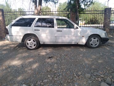 мер 124 универсал: Mercedes-Benz W124: 1992 г., 2.3 л, Механика, Бензин, Универсал