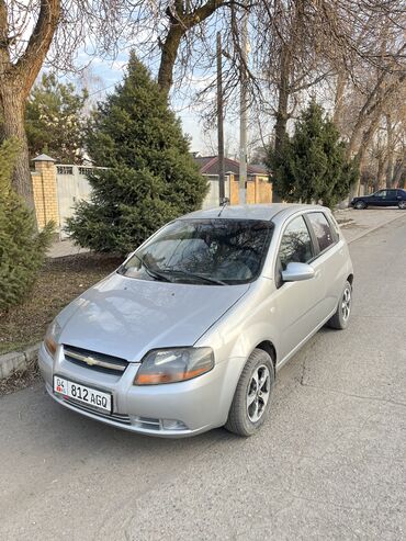 Chevrolet: Chevrolet Aveo: 2006 г., 1.4 л, Механика, Бензин, Хэтчбэк