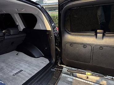 Toyota: Toyota Land Cruiser Prado: 2017 г., 4 л, Автомат, Бензин, Внедорожник — 17