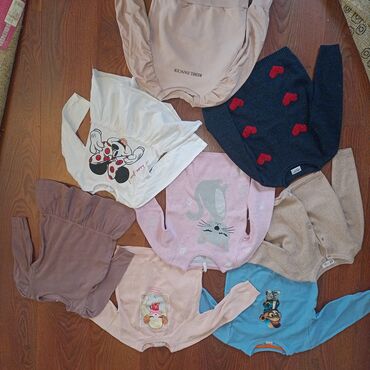 Paketi dečije odeće: Paket: Farmerke, Za devojčice, uzrast: 3-4 godine — 2