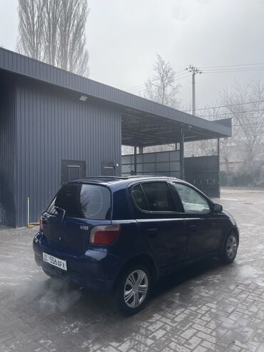 Toyota: Toyota Yaris: 2002 г., 1.3 л, Автомат, Бензин, Хэтчбэк — 2