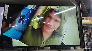 Телевизоры: Телевизор, SAMSUNG с интернетом 45 дюймовый 110 см диагональ at lalafo.kg — 10 Телевизоры: Телевизор, SAMSUNG с интернетом 45 дюймовый 110 см диагональ — 10