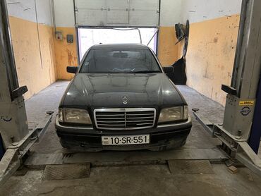 mercedes vito qiymeti azerbaycanda: Mercedes-Benz C 180: 1.8 l | 1993 il Sedan
