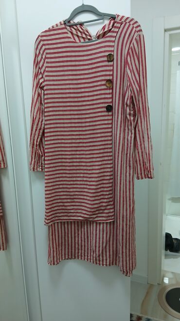Haljine: Zara XL (EU 42), bоја - Bež, Dugih rukava