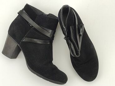 zielone zamszowa spódnice: Ankle boots for women, 41, Clarks, condition - Good