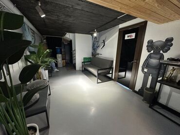 аренда футбольная поля: Сдаётся помещение 📍 Адрес: г.Бишкек Район Вефы, Первая линия по