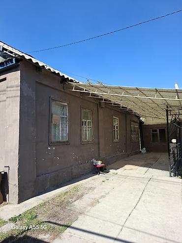 дом с швейным цехом: 6 комнат, 87 м², Бишкек — 1