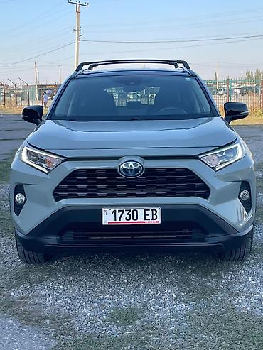 x 5: Toyota RAV4: 2022 г., 2.5 л, Автомат, Гибрид, Кроссовер — 3