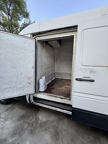 для фуры: Легкий грузовик, Mercedes-Benz, Стандарт, Б/у — 3