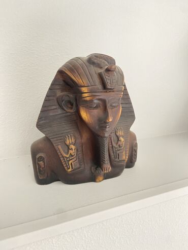 коллекционная: Статуэтка «Фараон» из Египта
