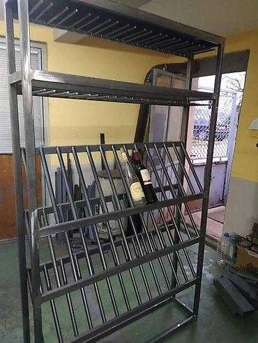 storage box: DELUX POLICE ZA VINO | Kontakt telefon 06******** Viber 06******** — 2