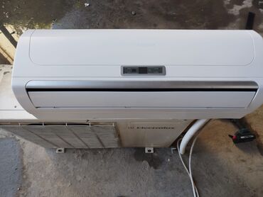 Kondisionerlər: Kondisioner Electrolux, İşlənmiş, 40-45 kv. m, Split sistem, Kredit yoxdur, Pulsuz quraşdırılma