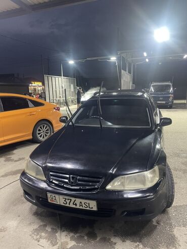 хонда акорд тар: Черный седан Honda с багажником на крыше, предназначенный для