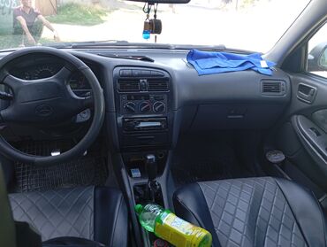 Toyota: Toyota Avensis: 1997 г., 1.8 л, Механика, Бензин, Седан