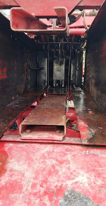 Pres bağlayanlar: Pires baglayan super veziyetde zehmet olmasa zeng edin — 13