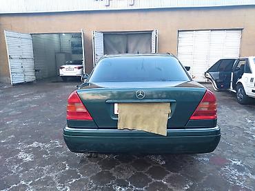 а 190: Mercedes-Benz C-Class: 1993 г., 2.2 л, Автомат, Бензин, Седан — 2