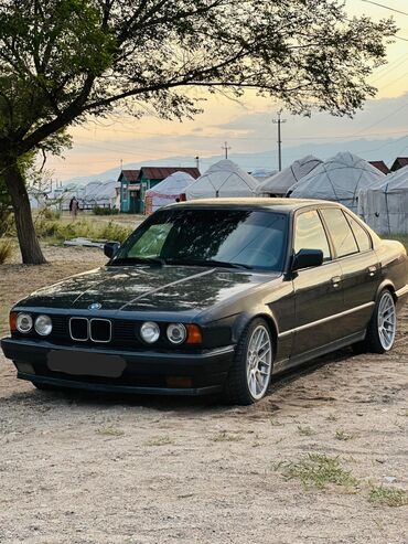 runx alex: BMW 5 series: 1990 г., 2.8 л, Механика, Бензин, Седан
