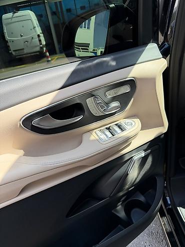 chrysler pacifica: Mercedes-Benz V-Class: 2024 г., 2 л, Автомат, Дизель, Минивэн — 6
