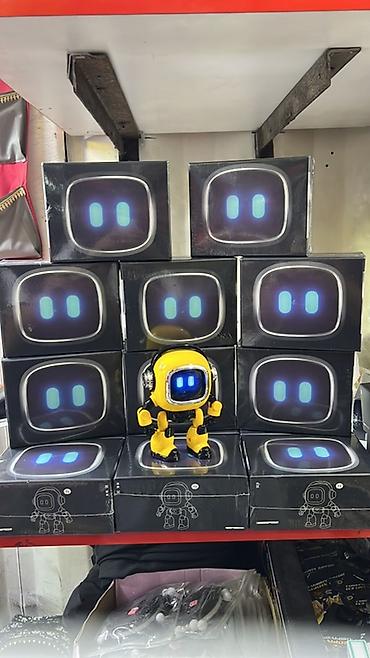 интерактивные обезьянки fingerlings: Интерактивные игрушечные роботы 1) Мини‑робот с LED‑экраном лица - — 1