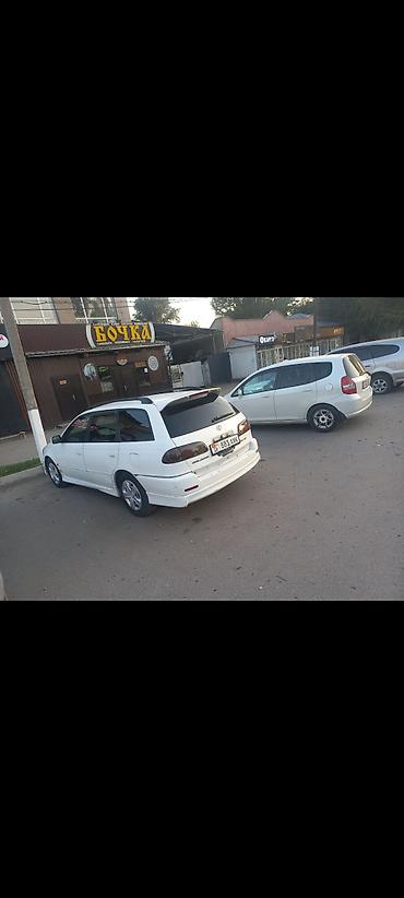 жили машина: Toyota Caldina: 2001 г., 2 л, Автомат, Бензин, Универсал — 3