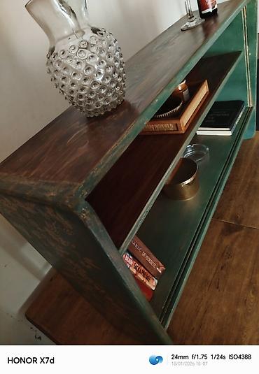 Police: Restaurirana zidna polica od punog drveta – ručno rađena — 4